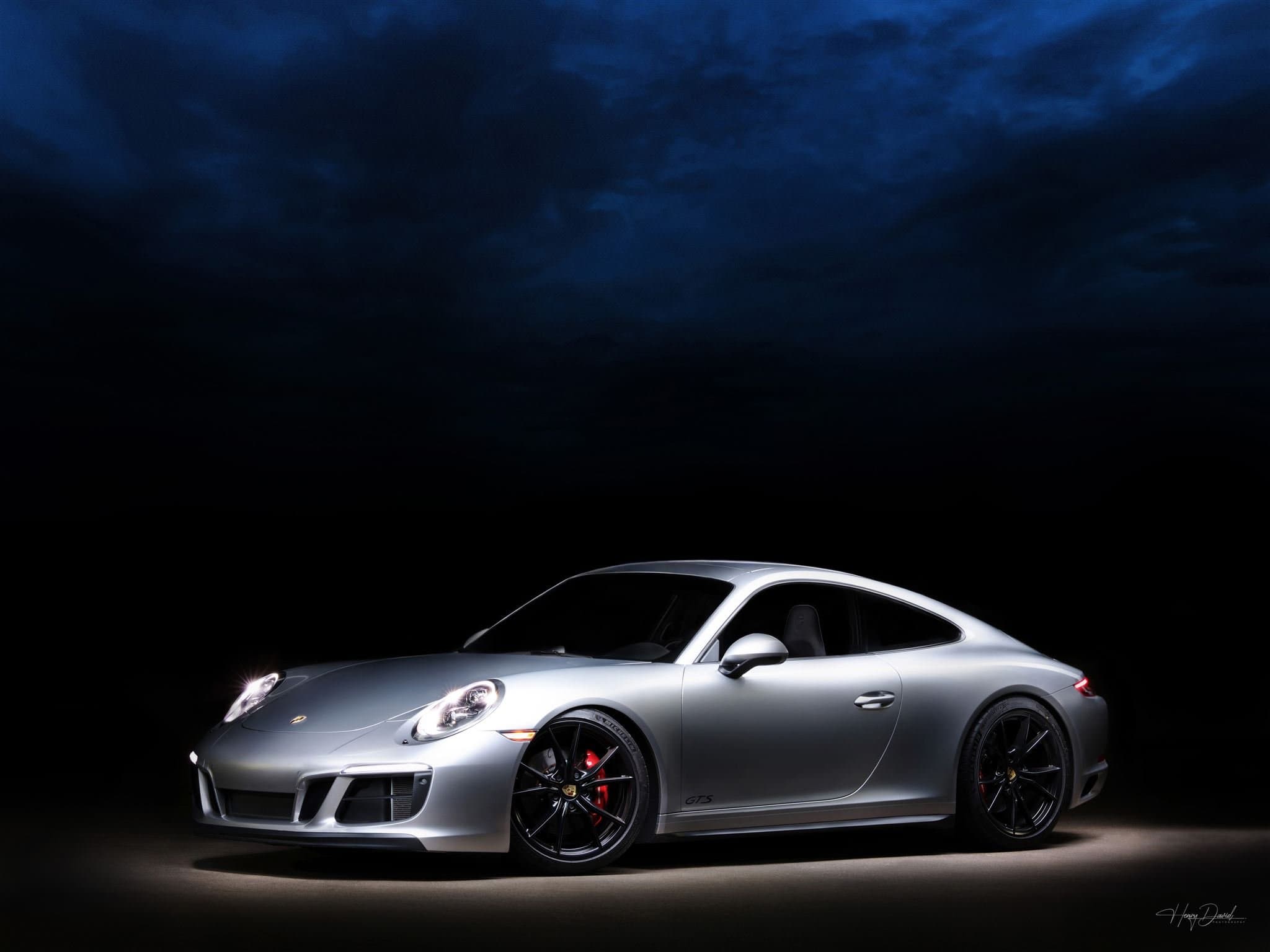 Porsche GTS light painting photography by Henry David Photography