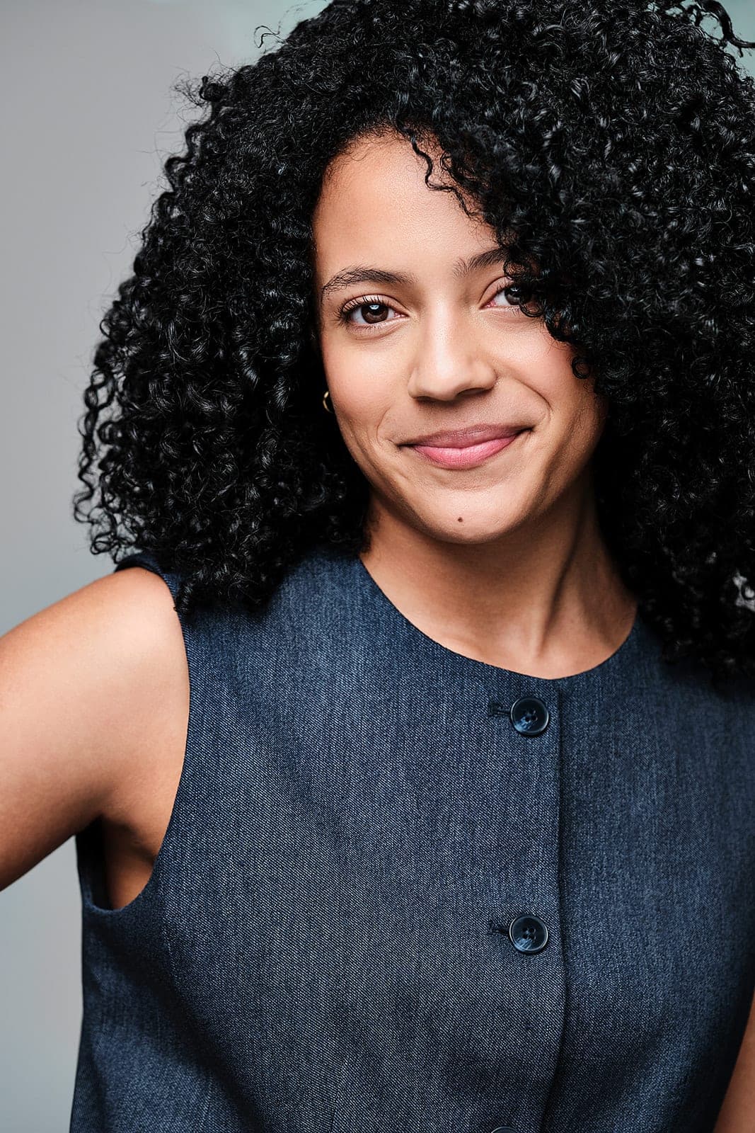 Children's headshot photography session in St. Louis by Henry David Photography