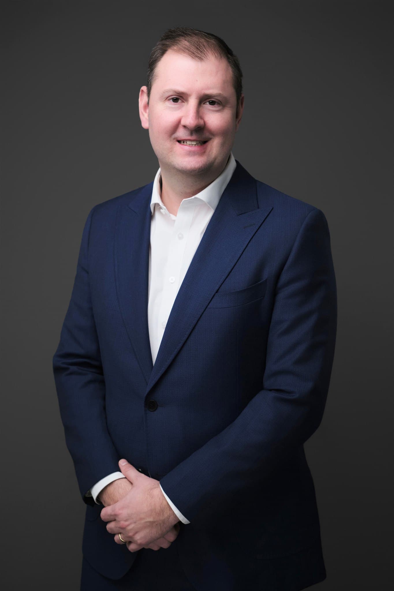 Winn Clark, corporate headshot in St. Louis by Henry David Photography