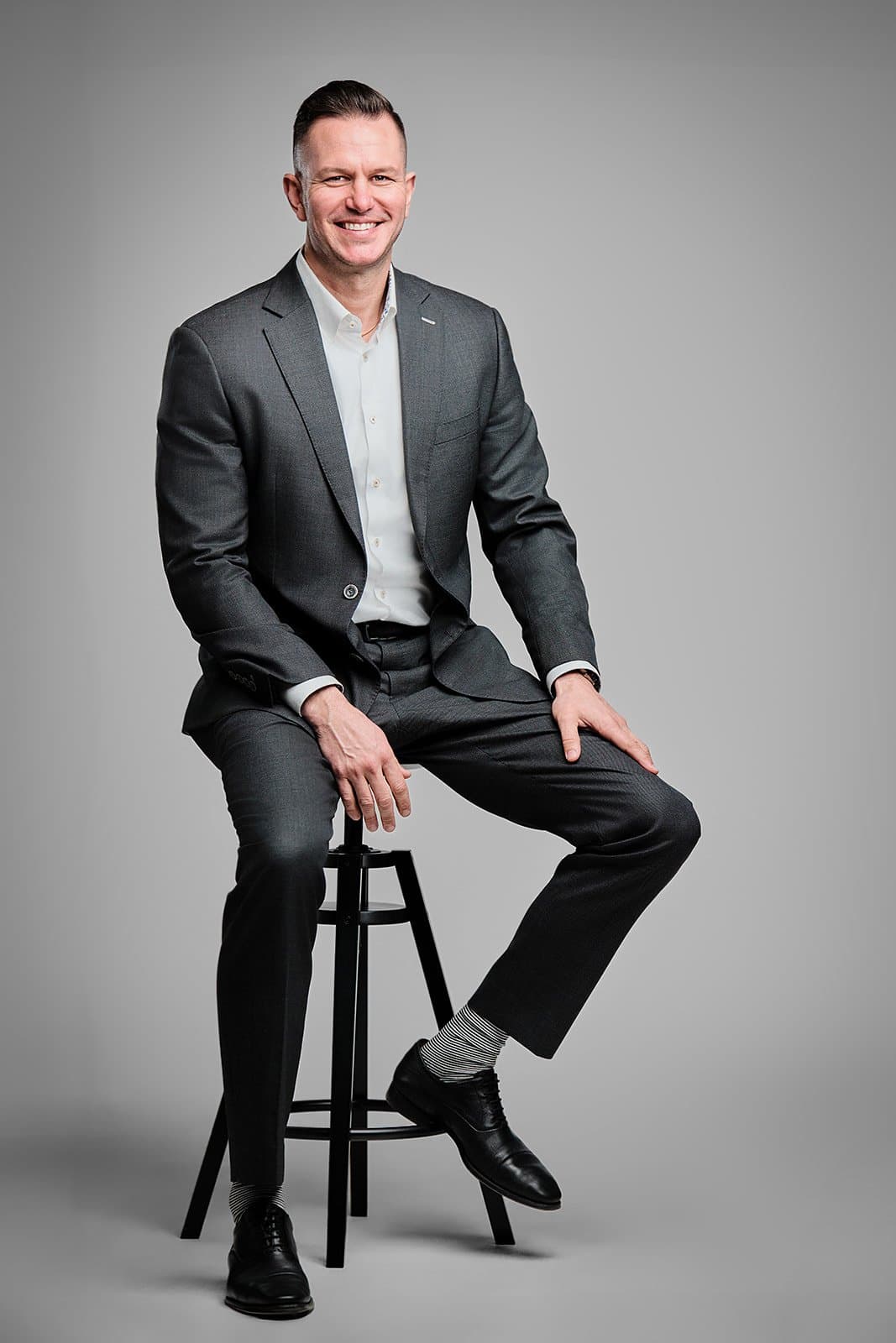 Confident executive portrait for Ladue senior leader by Henry David Photography