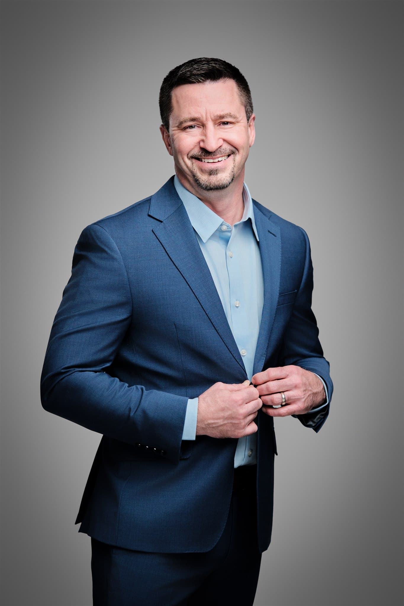 MHS corporate headshot of Sage Lehr with professional natural styling by Henry David Photography